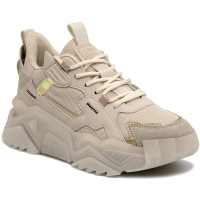 Повседневные кроссовки на толстой подошве